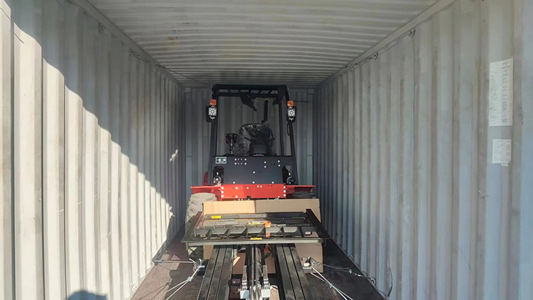 HITOP 2.5 ton Dual Fuel Forklift Were Delivered to a Client in Spain