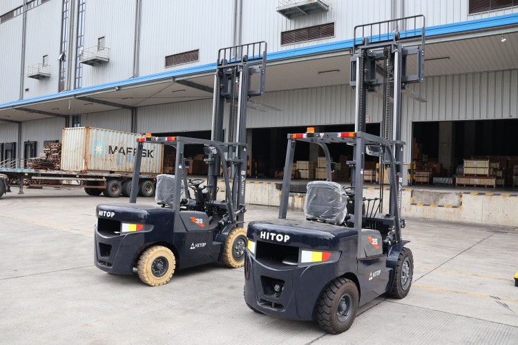 Customized RAL Color Forklifts, Scissor Lifts & More Shipped to Paraguay Client