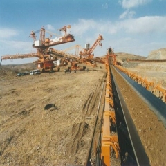 Movable belt conveyor