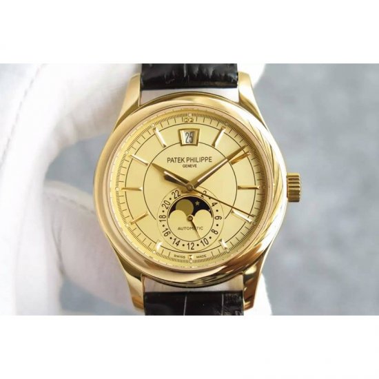 Patek Philippe Annual Calendar 5205 Rose Gold Gold Dial Swiss 32