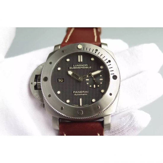 Panerai Luminor Submersible 1950 PAM 569 Titanium Black Dial Swi