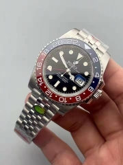 N factory major breakthrough Reengineering peak Rolex GMT (coke) one in red and blue ceramic ring, the only comparable quality goods color ceramic ring, using high-tech electroplating font, do not fade, 904 l steel, quality goods consistent GMT needle on