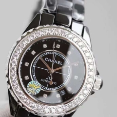 Chanel J12 watch the 20th anniversary of the establishment of 