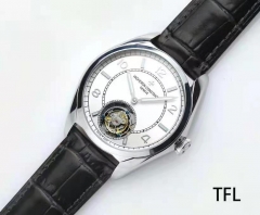 TFL (the tourbillon) vacheron constantin type automatic tourbillon of wu lu, cost-effective used to explain the tourbillon, reduce the threshold of the tourbillon, using technology to give back to the table.