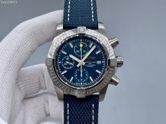 breitling avenger c7750 - 43mm