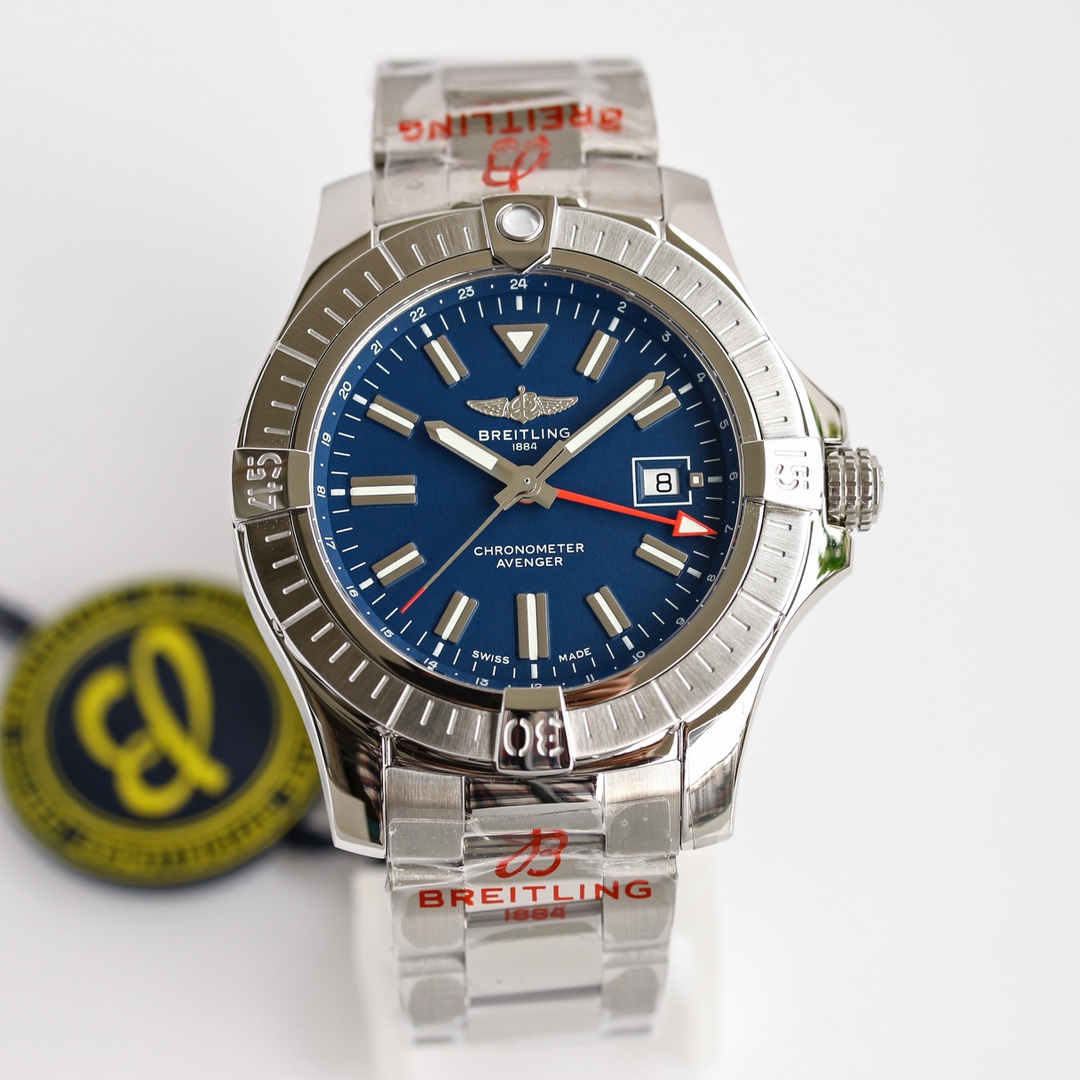 BREITLING Avenger Automatic gmt 45 *12.31