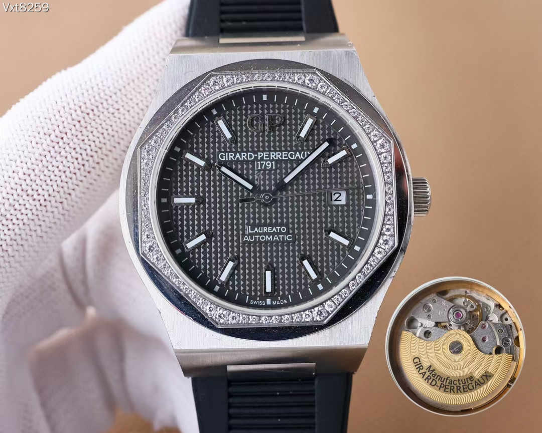 Girard Perregaux gp Laureato 42mm