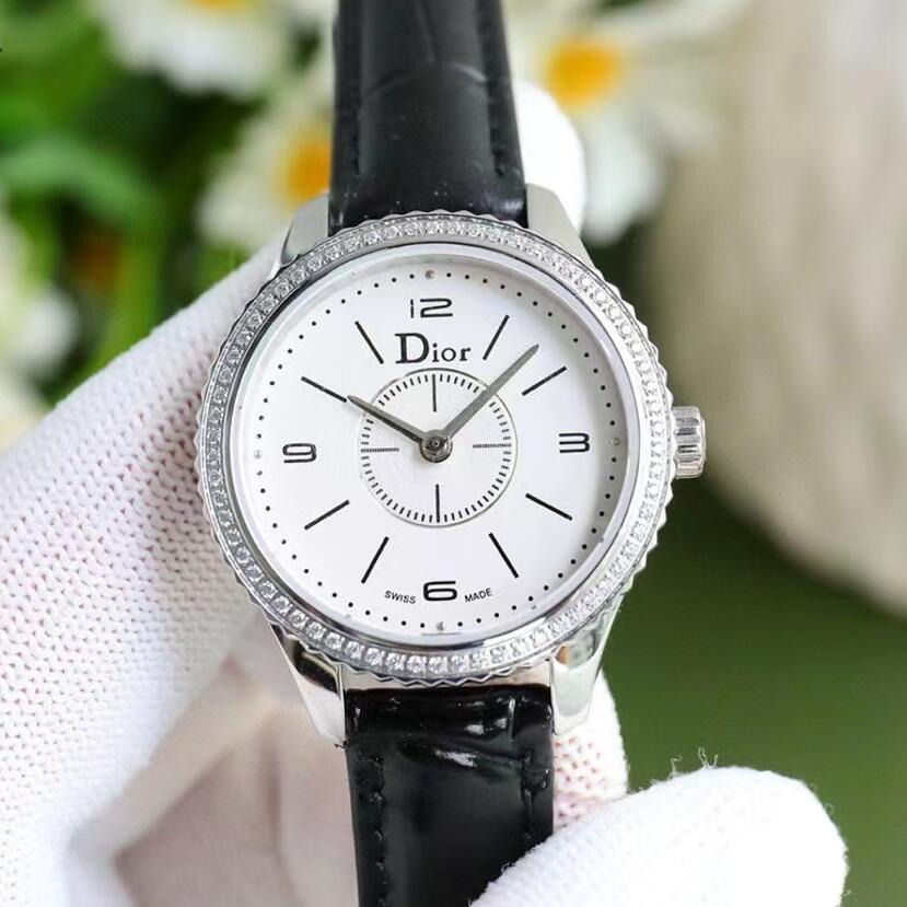 Dior VIII Montaigne Quartz Diamond -33mm