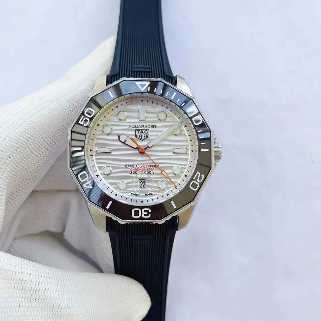 tag heuer aaa