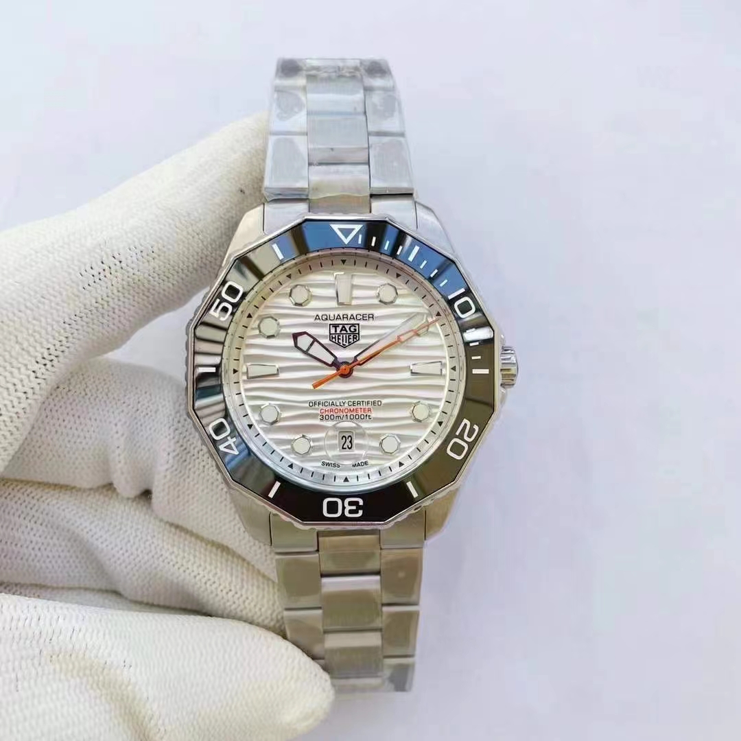 tag heuer aaa
