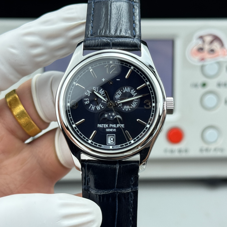 Patek philippe 5146 / 5147 cal .324sc -39mm