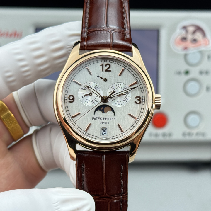 Patek philippe 5146 / 5147 cal .324sc -39mm