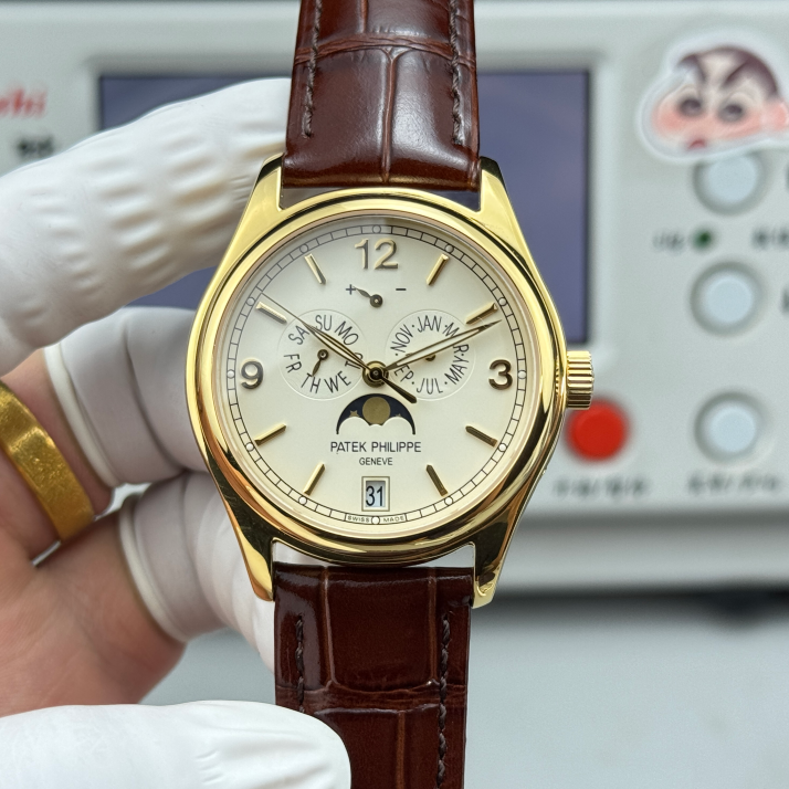 Patek philippe 5146 / 5147 cal .324sc -39mm