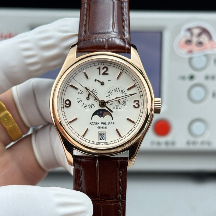 Patek philippe 5146 / 5147 cal .324sc -39mm