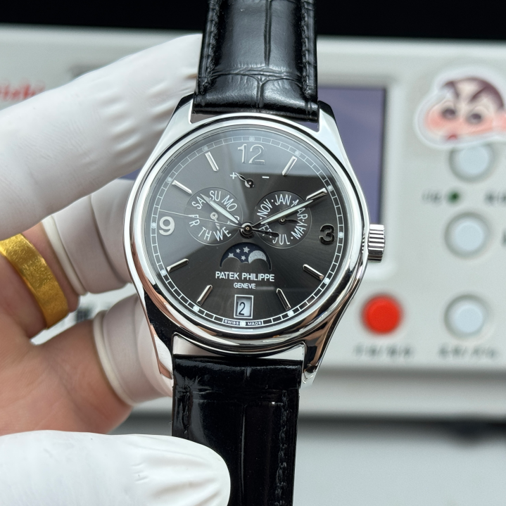 Patek philippe 5146 / 5147 cal .324sc -39mm