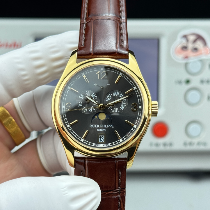 Patek philippe 5146 / 5147 cal .324sc -39mm