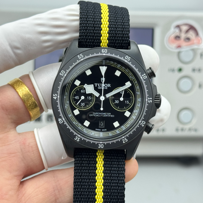 TUDOR Tudor Black Bay Chrono 42mm