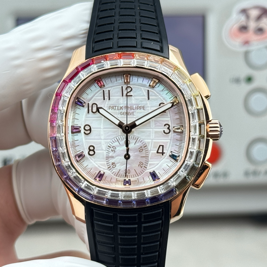 Patek philippe Aquanaut nluce 7968 cg28-520 pp 39.9mm