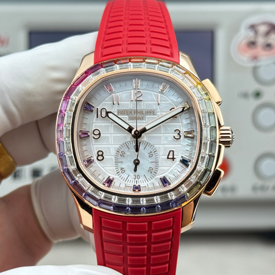 Patek philippe Aquanaut nluce 7968 cg28-520 pp 39.9mm