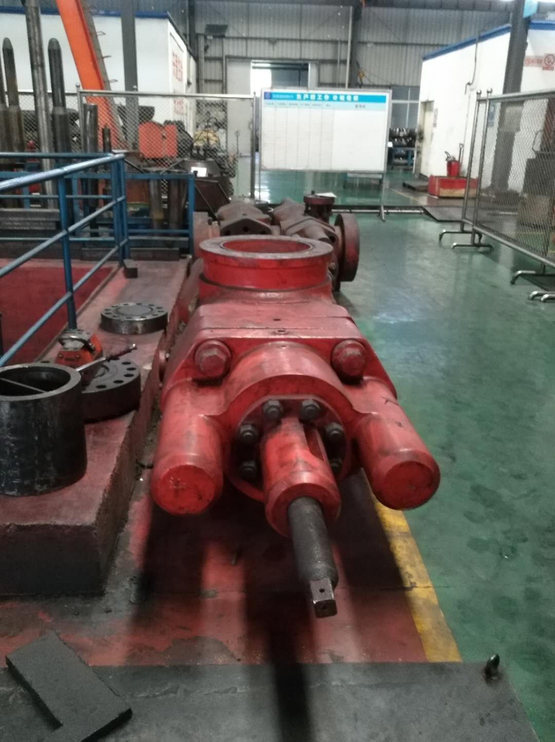 16-3/4" 5000/10M Psi Cameron Single Ram BOP
