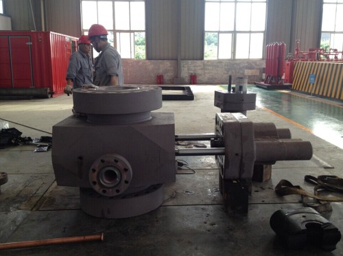 13-5/8" 10000 Psi NOV T3 Single Ram BOP