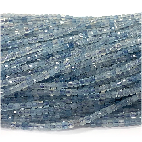 15.5 " Veemake Natural Stone Genuine Gemstone High Quality Clear Blue Aquamarine Edge Cube Faceted Bracelets Loose Small Beads 07656