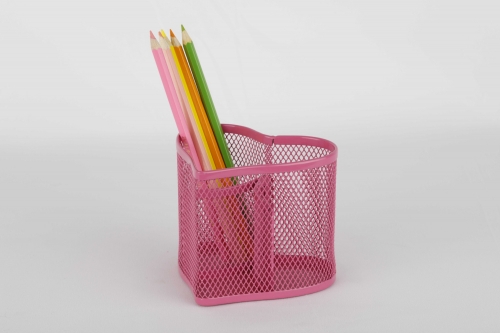 Heart-Shaped Pencil Organizer