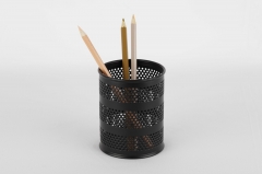 Punching Mesh Pencil Cup