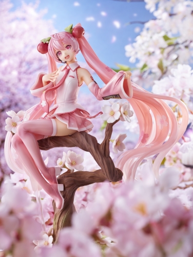 (Sold Out) Spiritale Piapro Characters Vocaloid Hatsune Miku Sakura Fairy ver. 1/7 Figure