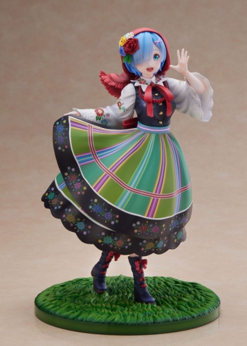 FuRyu Re:ZERO -Starting Life in Another World- Rem Country Dress ver. 1/7 Scale Figure