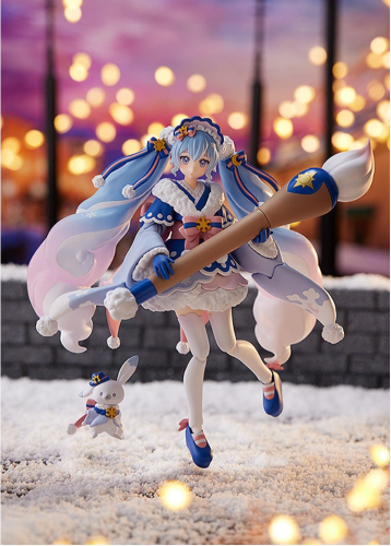 Max Factory figma Snow Miku: Serene Winter ver.