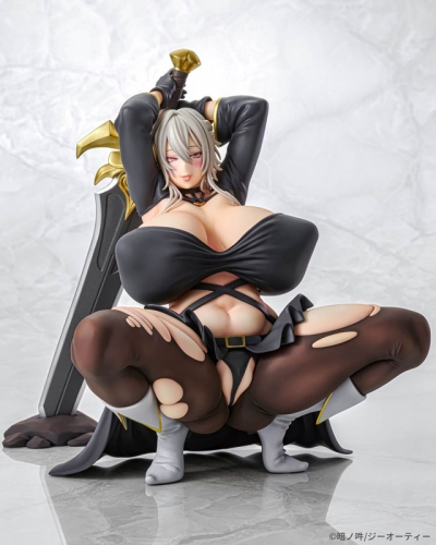 Q-six Harem Quest Noir 1/5 Figure