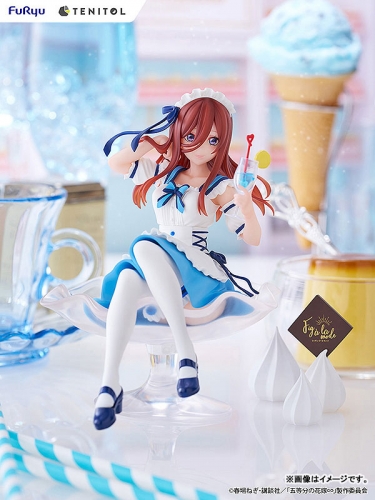 FURYU TENITOL Fig a la mode The Quintessential Quintuplets Specials Miku Figure