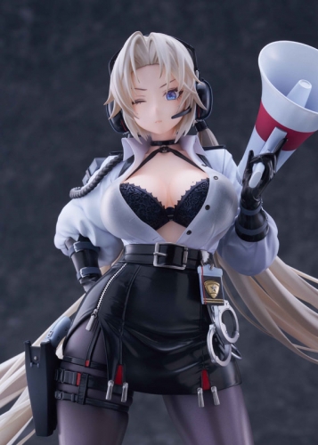 GOLDENHEAD+ Azur Lane Kronshtadt Begin the Rush! 1/6 Figure