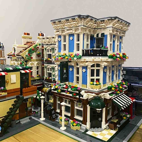 Jiestar Creator Expert Street View The Queen Bricktoria 3656Pcs Moc Model Modular Building Blocks Bricks 89110