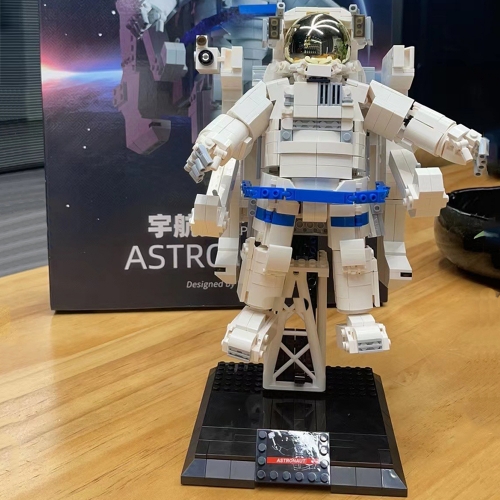 Ideas Hardcore Manufact：Space Exploring Astronaut 1515Pcs Moc Model Modular Building Blocks Bricks Toys 90022