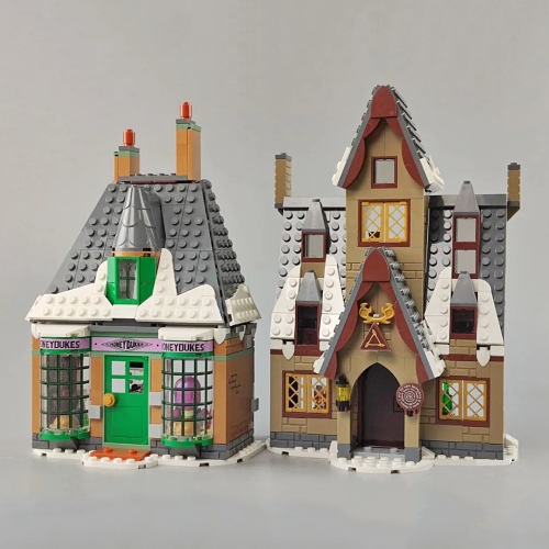 Harry Potter Hogsmeade Village Visit 851Pcs Moc Model Modular Building Blocks Bricks Toys X19070  76388