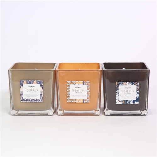 DESCRIPTION: D10X10X10CMH DECORATED SCENTED SQUARE GLASS CANDLE  COLOR/SCENT:1)COOL GREY /PATCHOULI；2)ORANGE BROWN/TEA WOOD；3)WARM GREY/BLACK SNAKE