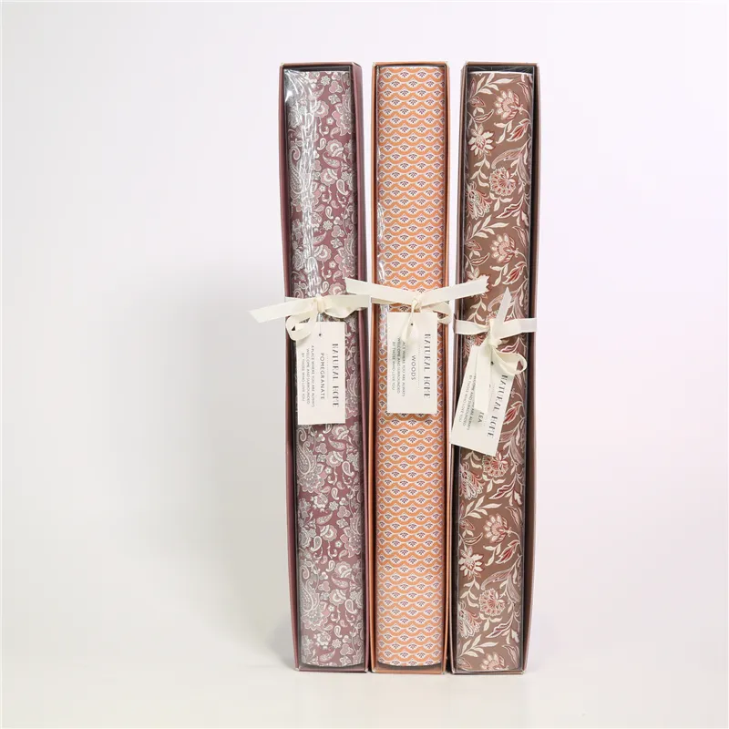 DESCRIPTION:
  S/8 54X42CM SCENTER DRAWER LINERS  SCENT  1)DK.PURPLE/POMEGRANATE； 2)BROWN/SEYLON TEA；3)ORANGE/WOODS