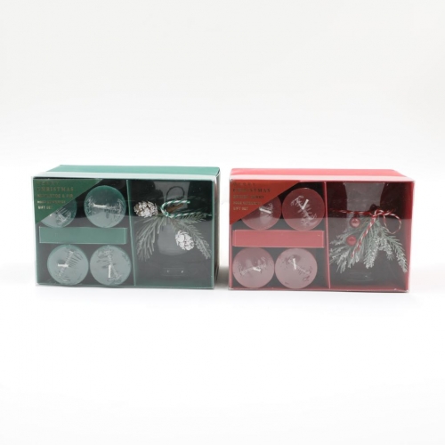 D9X11CMH HURRICANE GLASS WITH 4PCS VOTIVE CANDLES & BERRY DECORATION