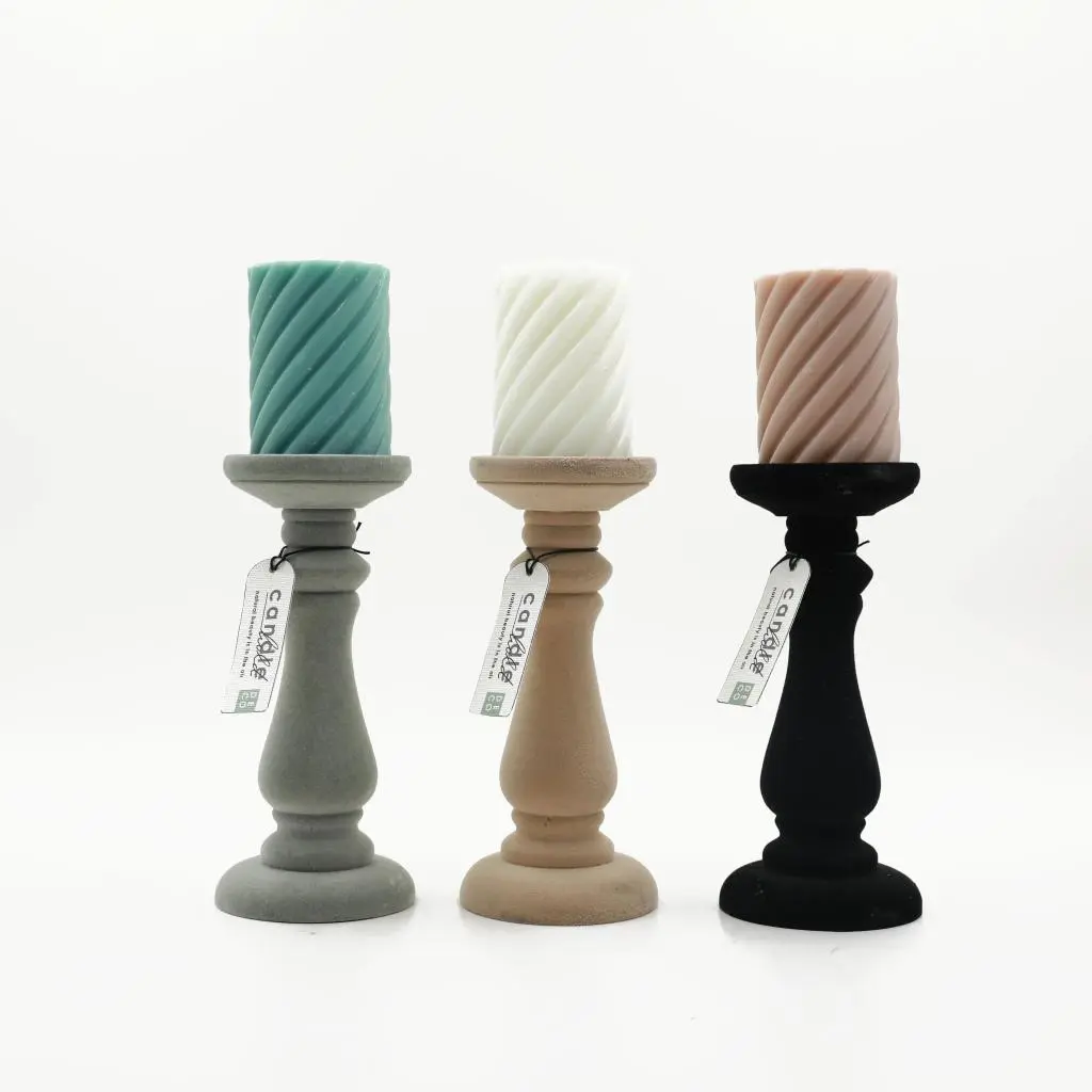 D10X22CMH CANDLE HOLDER WITH D7X10CM PILLAR CANDLE SET