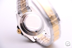 ROLEX GMT MASTER II TWO-TONE Gold Ceramic Bezel Green Dial 116713 Automatic Movement Oyster Band AAYZ261181679470