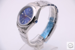 Rolex Oyster Perpetual 39 with a Blue dial and an Oyster bracelet Automatic Movement AAYZ264481679410