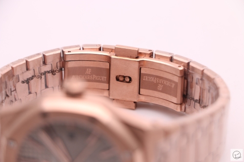 Audermars Piguet Royal Oak Rose Gold Gray Dial 41MM Engraved Automatic Movement Mens Watch AU3586260