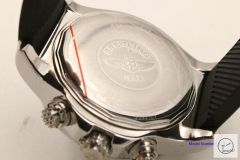 BREITLING Avenger Series 1884 Silver Quartz chronograph 46mm stainless steel Rubber Men's Watch BT2002460