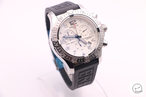 BREITLING Avenger Series 1884 White Dial Auto Date Bezel All Work Quartz chronograph CHRONOMETER CERTIFIE 49mm Stainless steel Rubber Men's Watch BT2004860