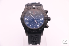 BREITLING Avenger Series 1884 Black Case Auto Date Bezel All Work Quartz chronograph CHRONOMETER CERTIFIE 49mm Stainless steel Rubber Men's Watch BT2004960
