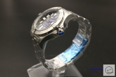BREITLING Avenger Series 1884 Black Dial Bezel All Work Quartz chronograph 44mm Stainless steel Strap Men's Watch BT2004360