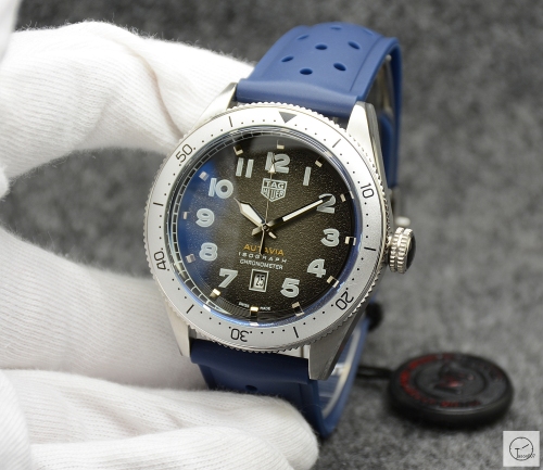 Tag Heuer Autavia Date Black Dial Ceramic Bezel Automatic Mechincal Movement Blue Leather Strap Men's Watch AHG273235695820