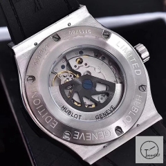 Hublot Classic Fusion Black Dial Case Stainless steel Case Automatic Mechincal Movement Rubber Strap Geneva Glass Back Leather Men's Watch HUXH261019802530